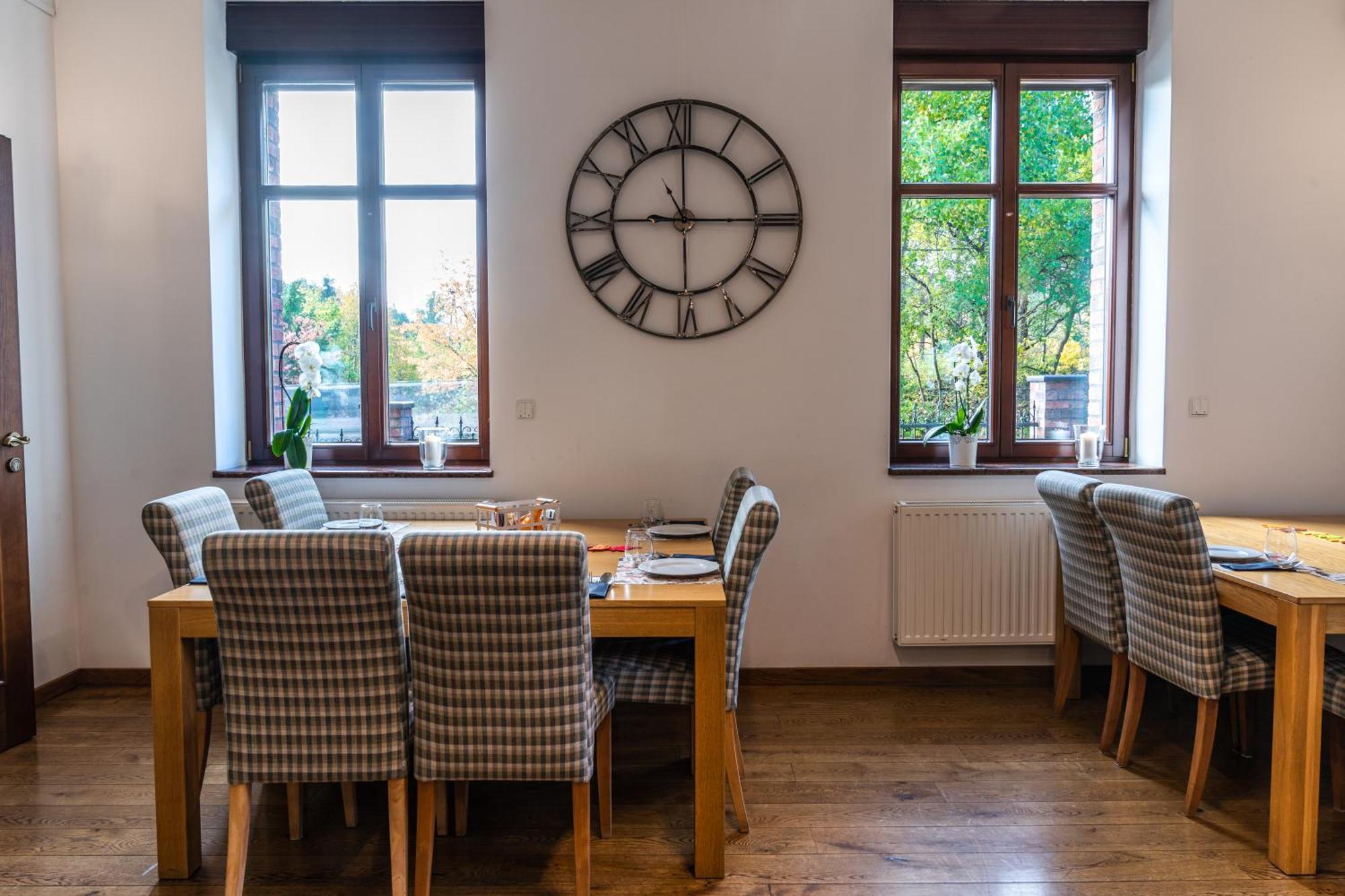 Hotel Biala Koszula Tleń Esterno foto