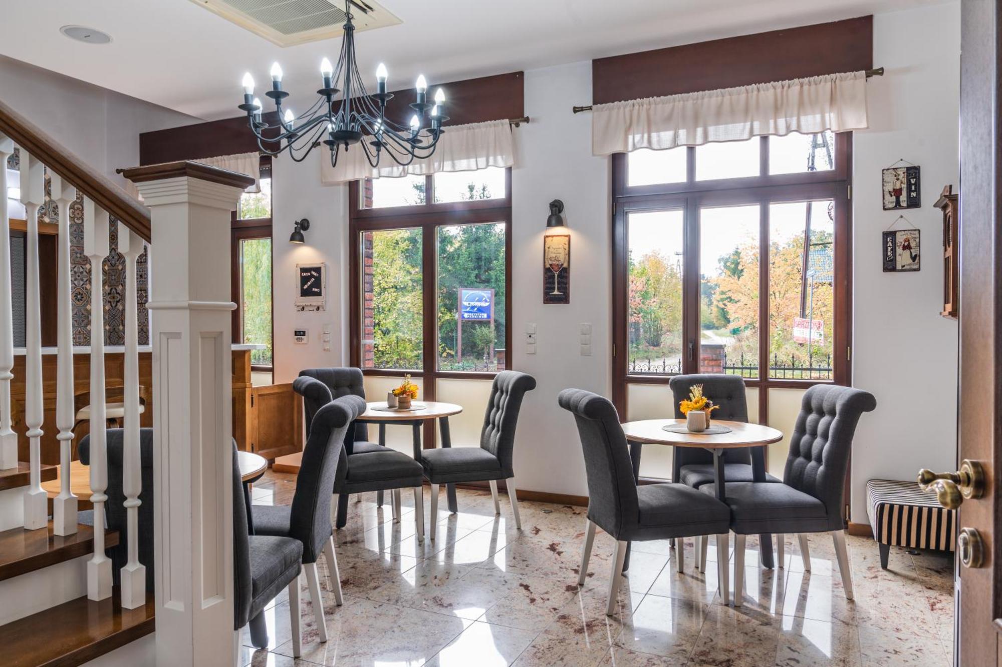 Hotel Biala Koszula Tleń Esterno foto
