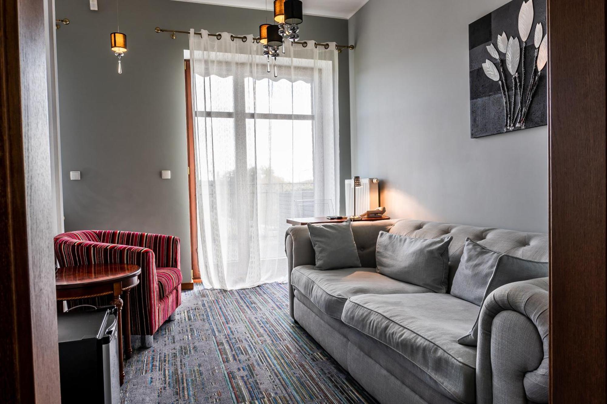 Hotel Biala Koszula Tleń Esterno foto