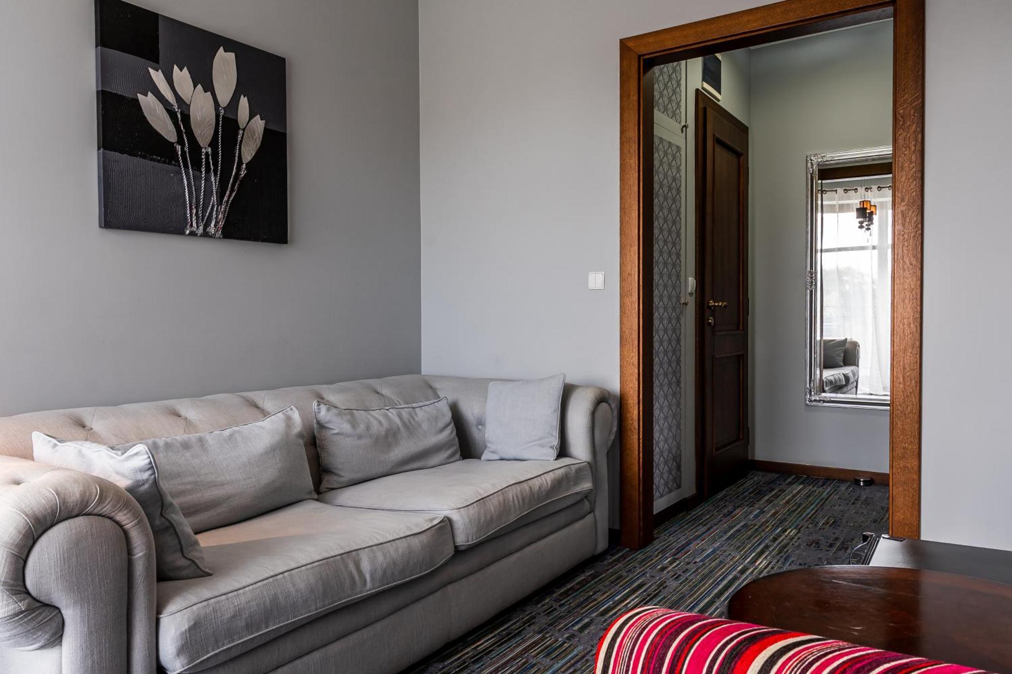 Hotel Biala Koszula Tleń Esterno foto