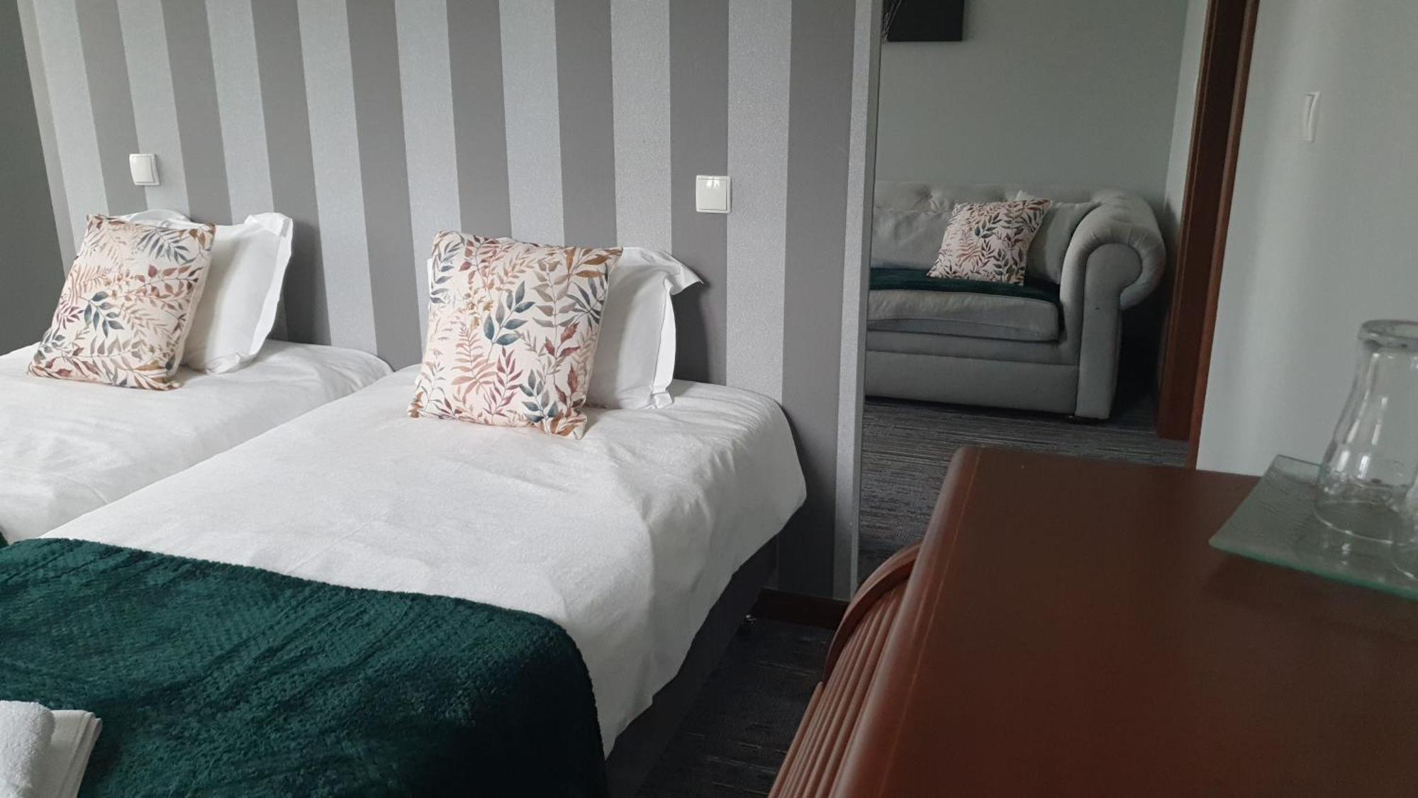 Hotel Biala Koszula Tleń Esterno foto